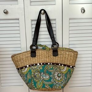 Vera Bradley large straw tote